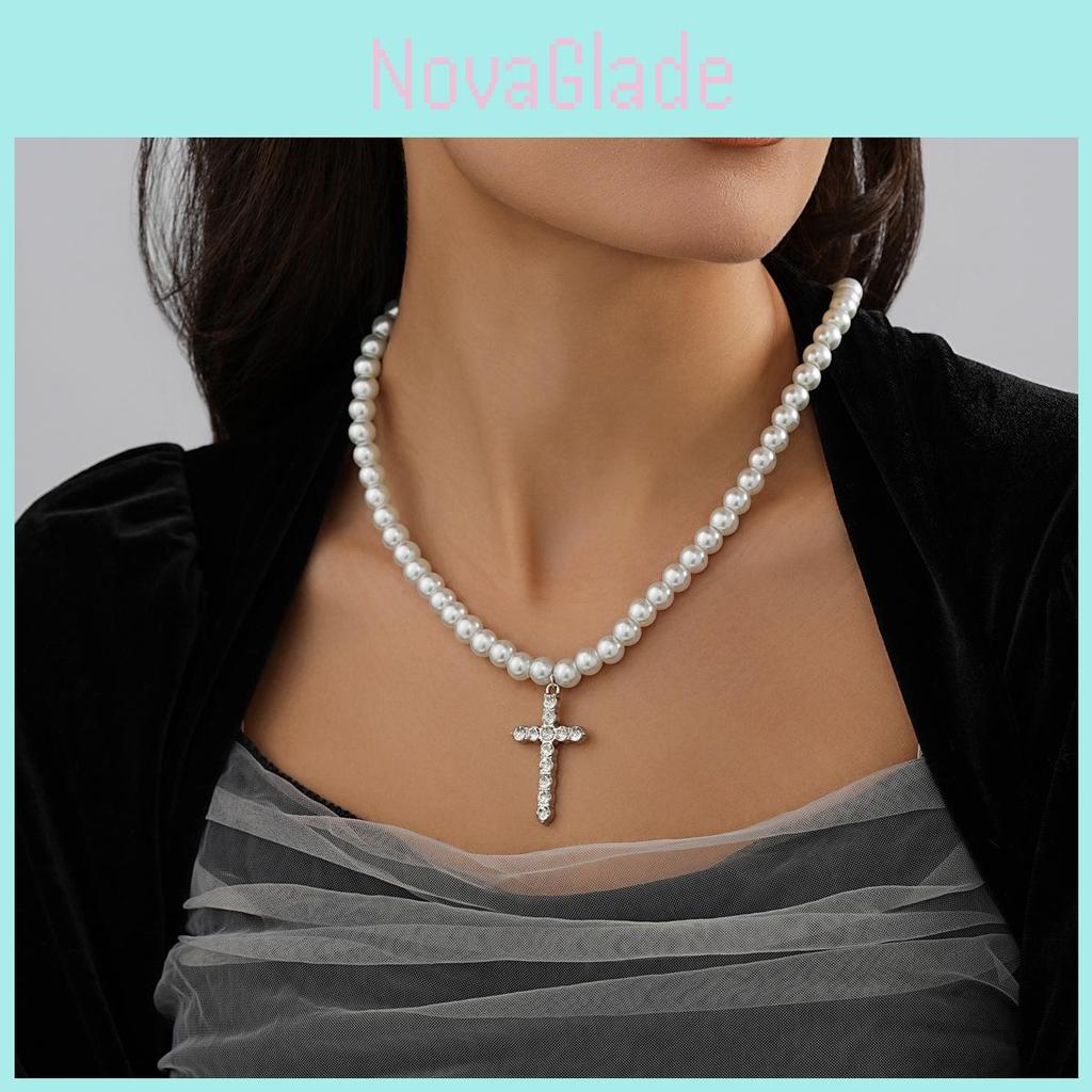 Elegant Silver Cross Pendant Necklace With Dazzling Rhinestones For Women