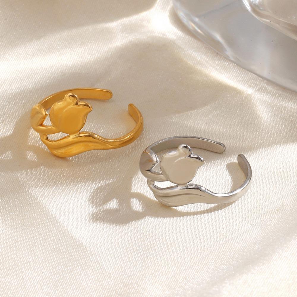 Charm Vintage Personality Gold Color Rose Shape Opening Rings for Women Stainless Steel Flower Ring Jewelry Accessories Gifts