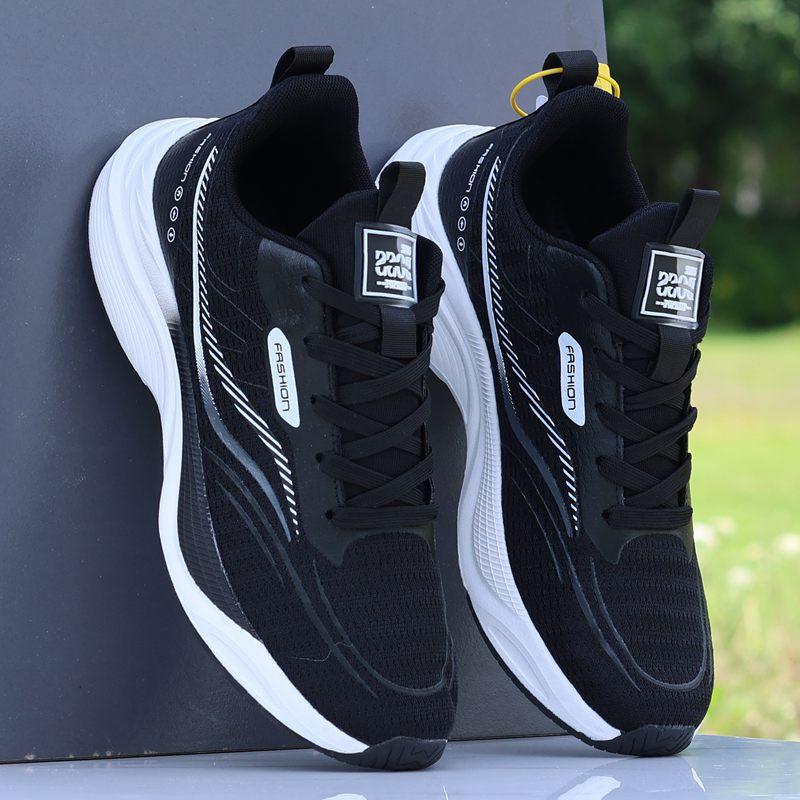 

2024 летняя новая мужская обувь сетчатые дышащие легкие кроссовки дезодорирующие нескользящие спортивные туфли модная универсальная повседневная обувь 44