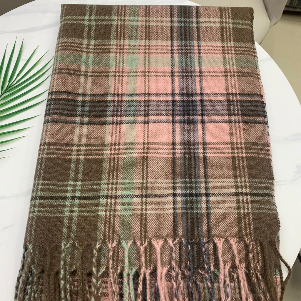 Korean Style Atmospheric Plaid Scarf for Women in Autumn and Winter Versatile and Fashionable Imitation Cashmere Warm Scarf High End Luxury Outerwear