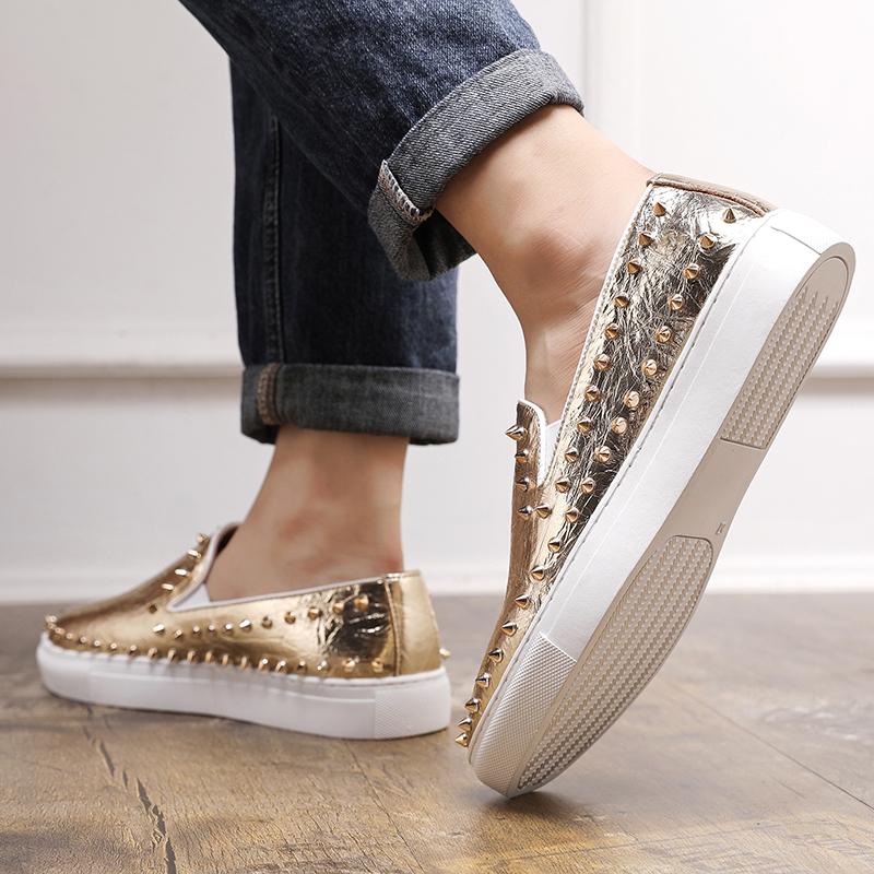 Fashion Trendy Rivet Men's Board Shoes Fashionable and Personalized Styles Outdoor Party Nightclub Men Casual Walking Slip On Loafer