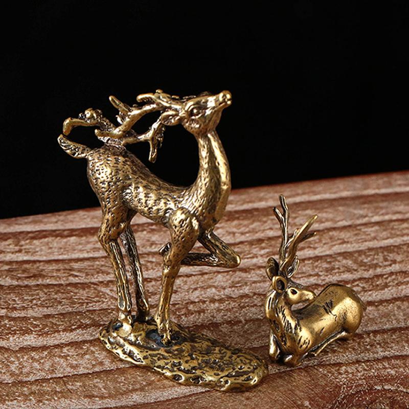 1Pc Retro Brass Elk Miniature Figurine Mini Deer Statue Home Desktop Ornament Decors Festival Decoration Accessories