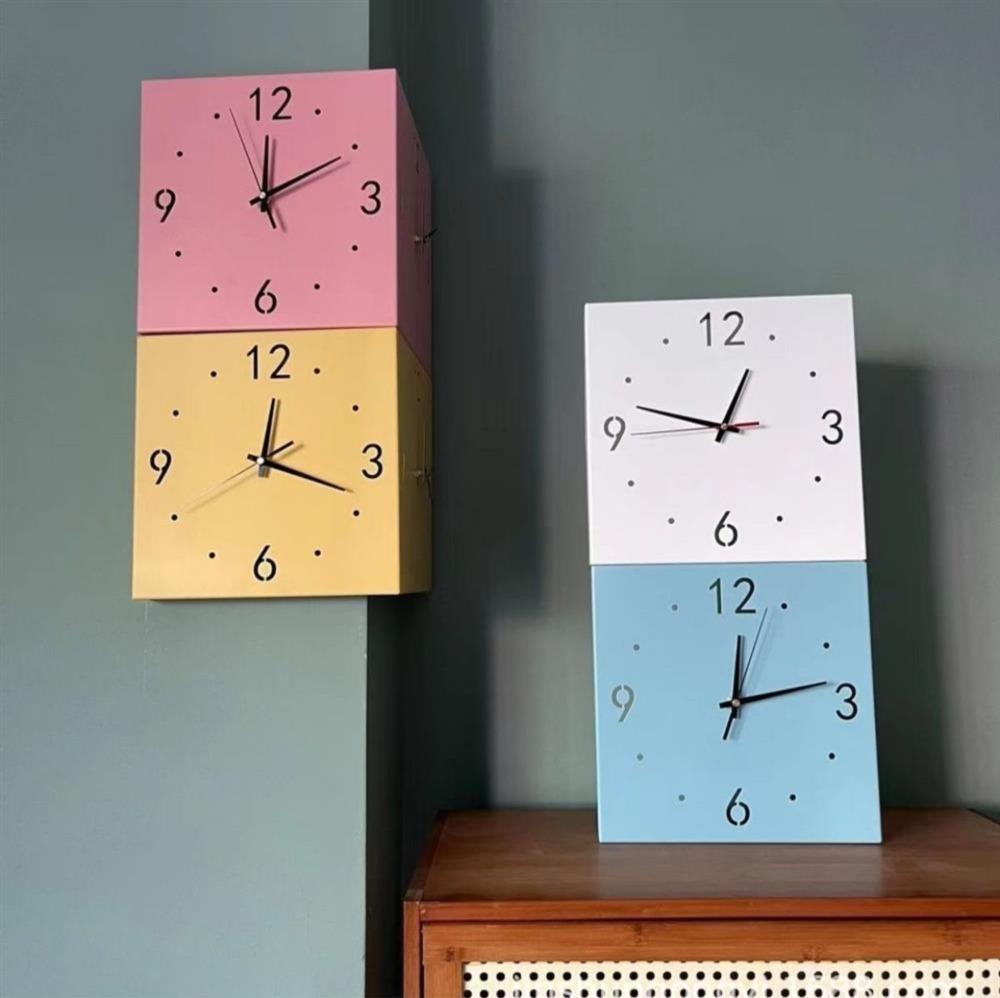 Non Ticking LED Corner Wall Clock Square Shape Metal Frame Double Sided Wall Clock Hollowed Out Inductive Luminous