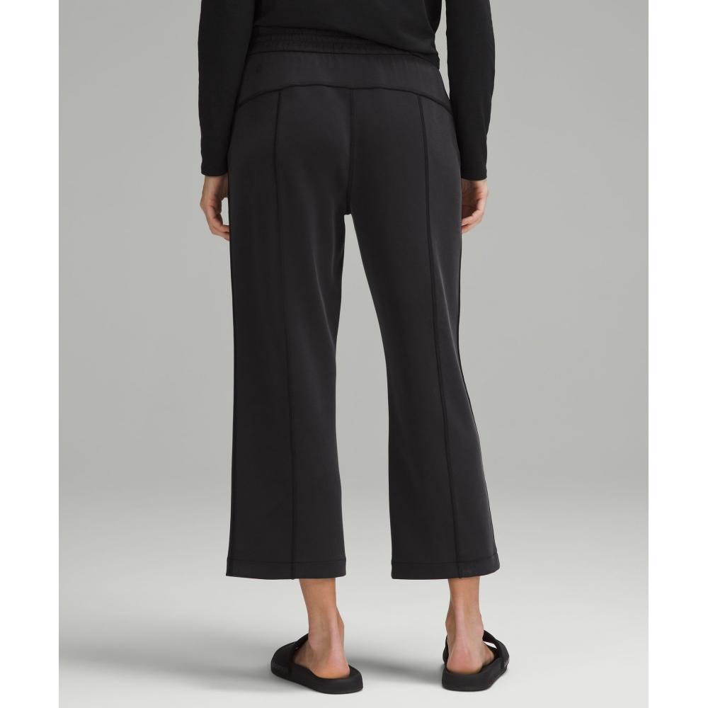 Lululemon Softstreme High Rise Straight Leg Cropped Pant Black