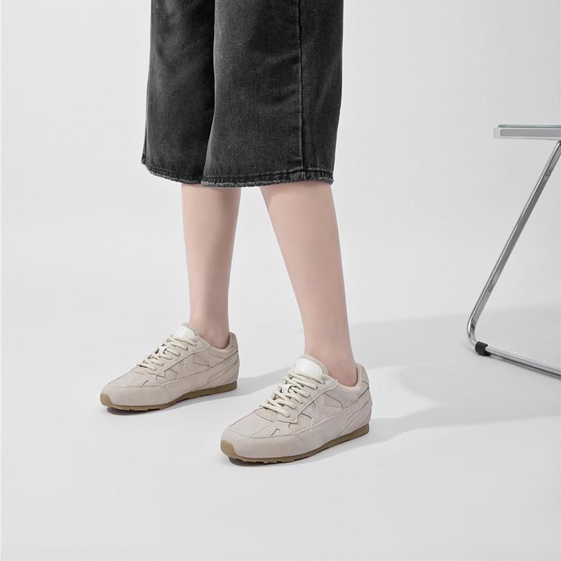 Women Sneakers Shoes  Genuine Leather Flat Women Moral Training Shoes Large Size Retro Casual Female Shoes