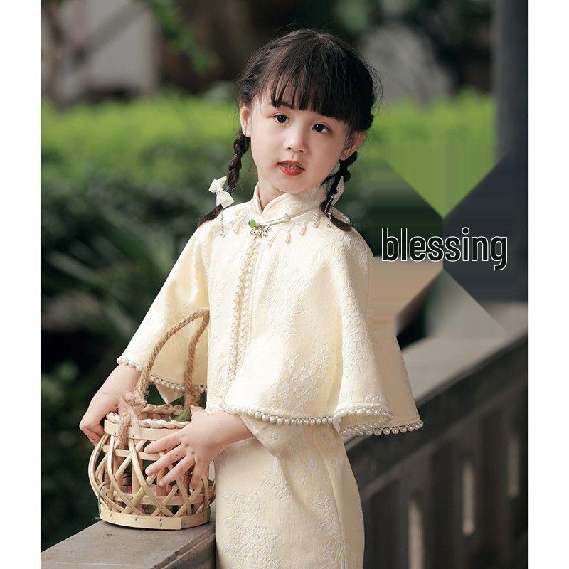 

2025 New Lace Cheongsam for Girls: Republic of China Style Parent-Child Outfit with Runway Dress and Shawl 160cm
