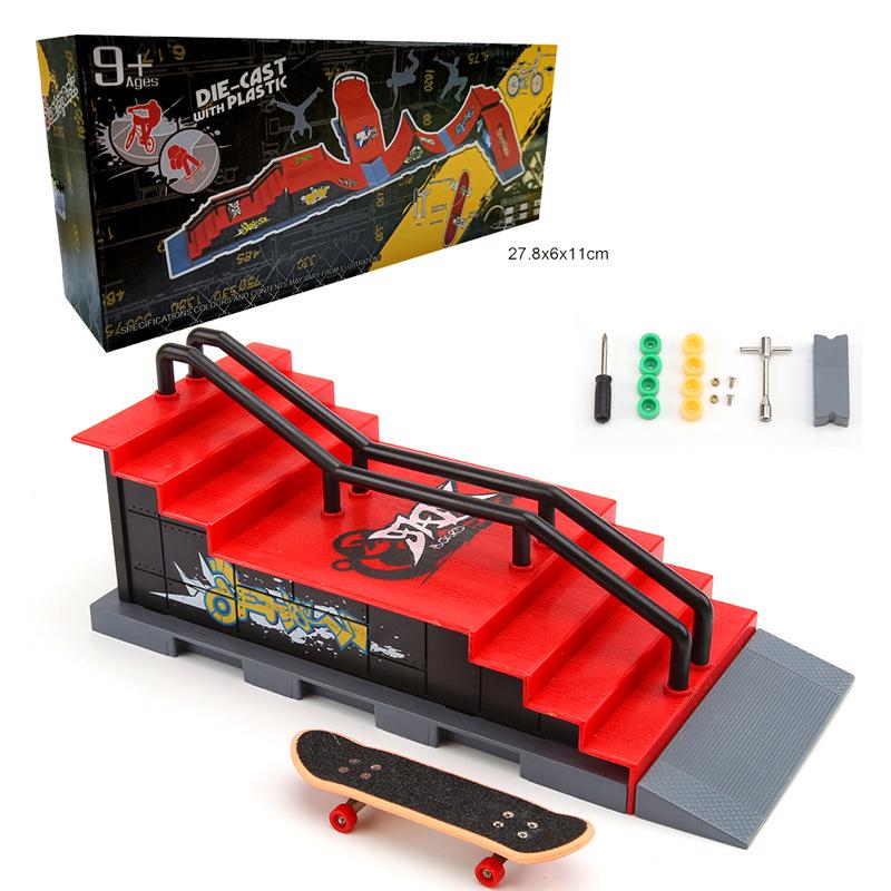 Finger Skateboard Indoor Sports Model - Creative Novelty Scene Props Assembly Toy.