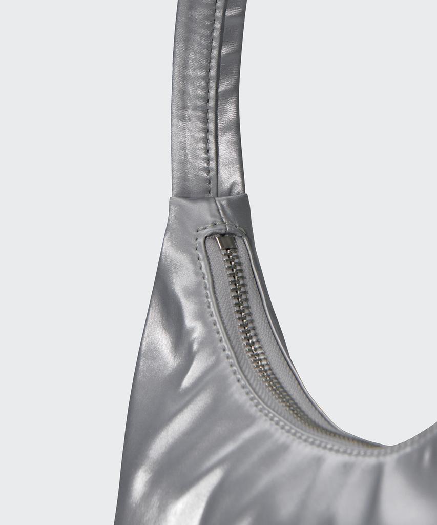 Musinsa Standard Woman Shiny Hobo Bag [Silver]