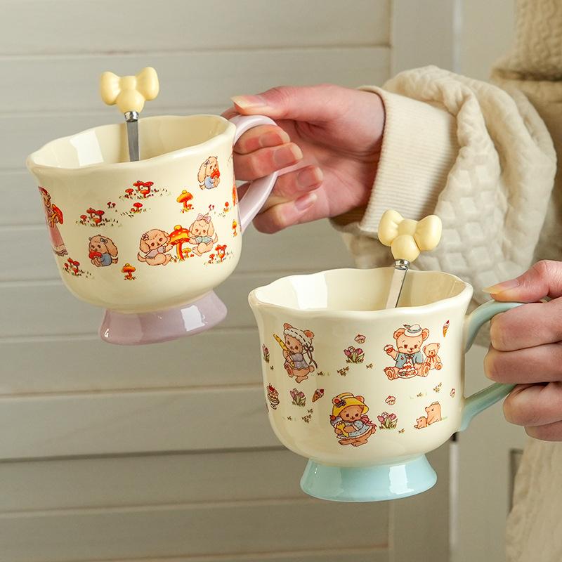 High-Value Wind Ceramic Cup With Spoon, Cute Girl Couple Water Cup Gift Box, High-End Souvenir