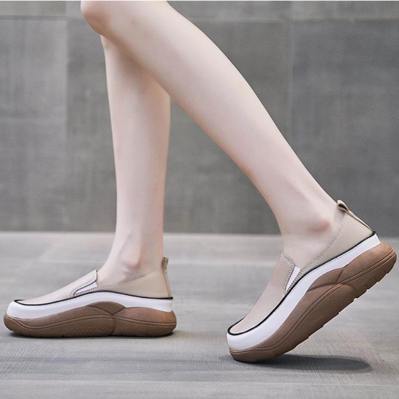 Mode Skor för Kvinnor Nyheter Hösten 2025 Mode Sport Flats Bekväma Gåskor Damsneakers Vulkaniserade Skor Loafers
