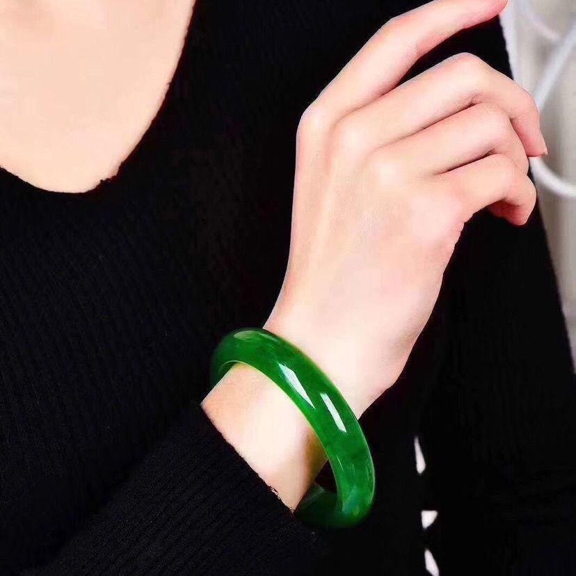 Imperial Green Burmese Jadeite Bracelet – Full Green, Ethnic Style, High-Grade Ice-Waxy Texture Gift.