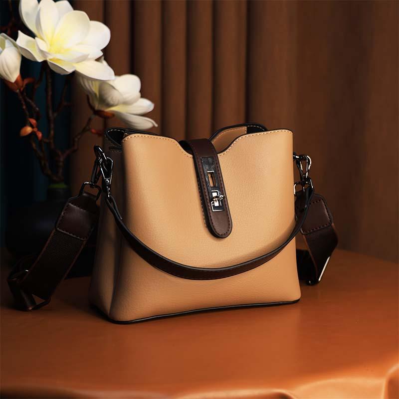 Bag Women's 2025 Autumn New Fashion Bucket Mom Crossbody Bag Simple Shoulder Strap Shoulder Bag Trendy Crossbody Bag