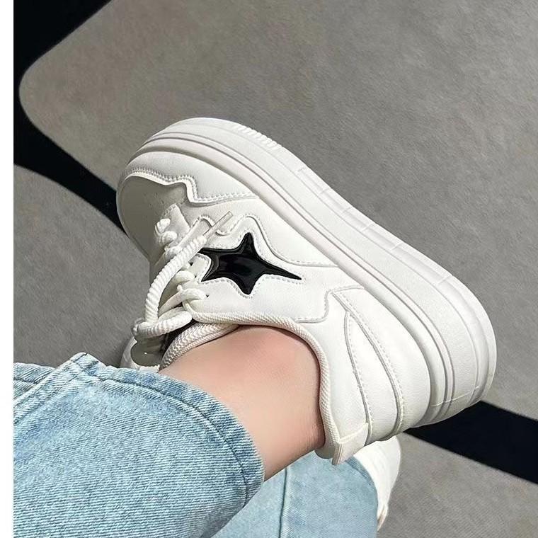 Muffin Thick-soled Star Little White Shoes Women's Korean Spring and Autumn New Versatile Small Sports and Leisure Board Shoes Tide