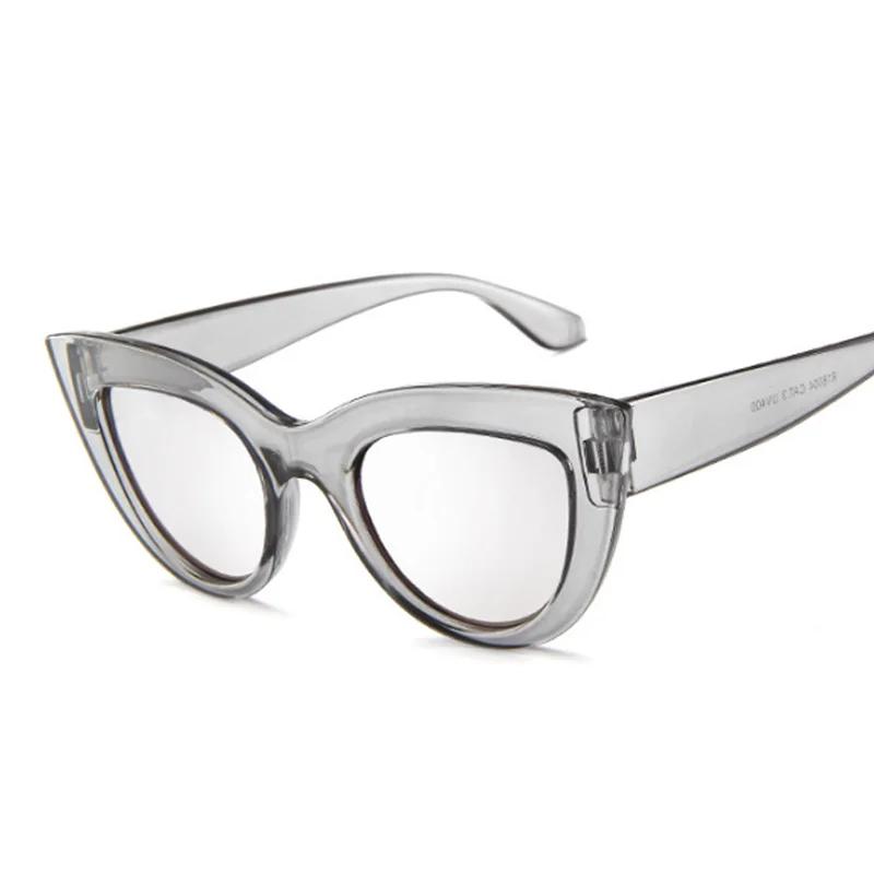 New Vintage Cat Eye Sunglasses Woman Retro Cateye Shades Sun Glasses Gradient Mirror Plastic Frame Designer Oculos De Sol