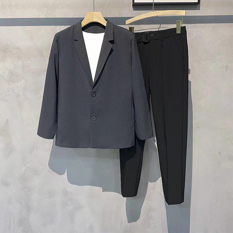 Men's Slim-Fit Casual Blazer - Spring, Korean Style, Versatile Solid Color.