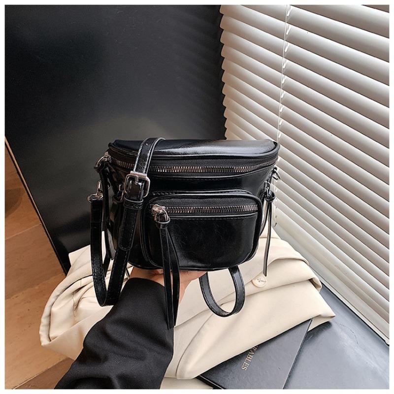 High-end Texture Fashionable Versatile Small Bag Women's New Simple and Trendy Temperament Single Shoulder Crossbody Bucket Bag
