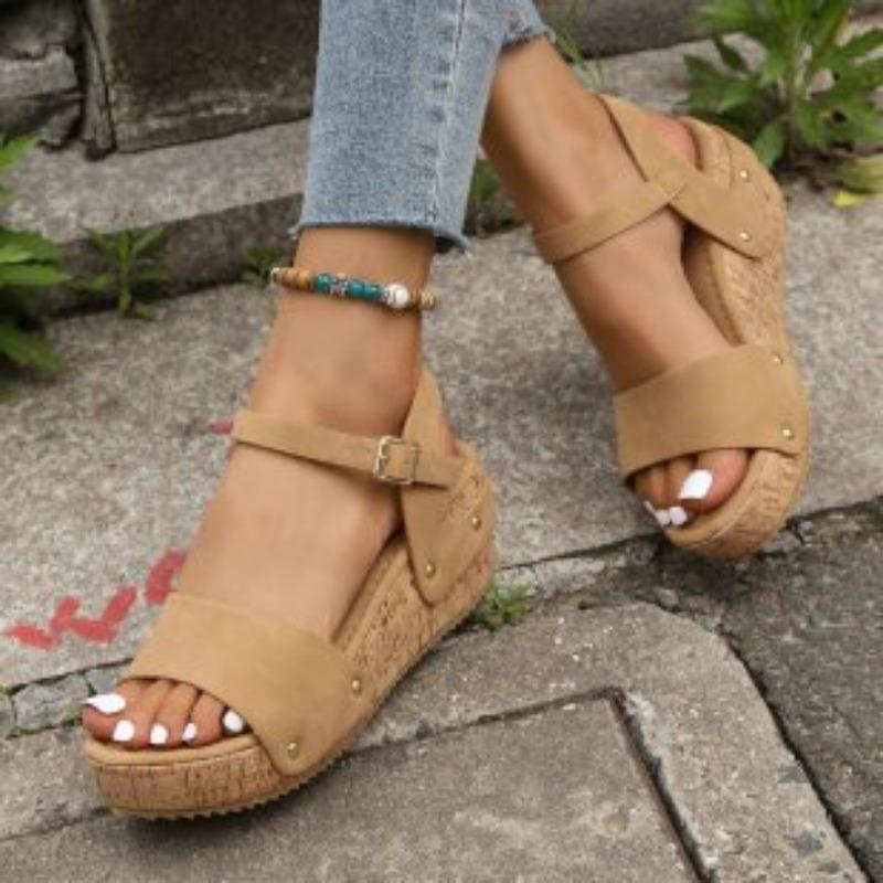 Summer new thick-soled wedge heel with women's buckle plus size sandals
