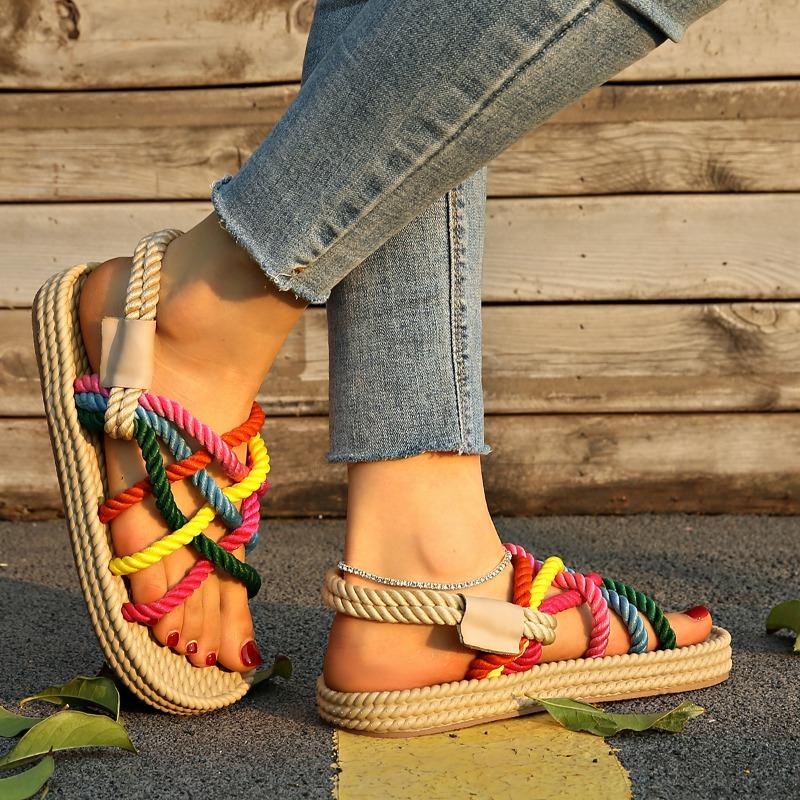 2025 New Casual and Comfortable Shoes for Women Breathable Flat Sandals Strappy Heels Shoes Anti-Skid Beach Sandals Slipper