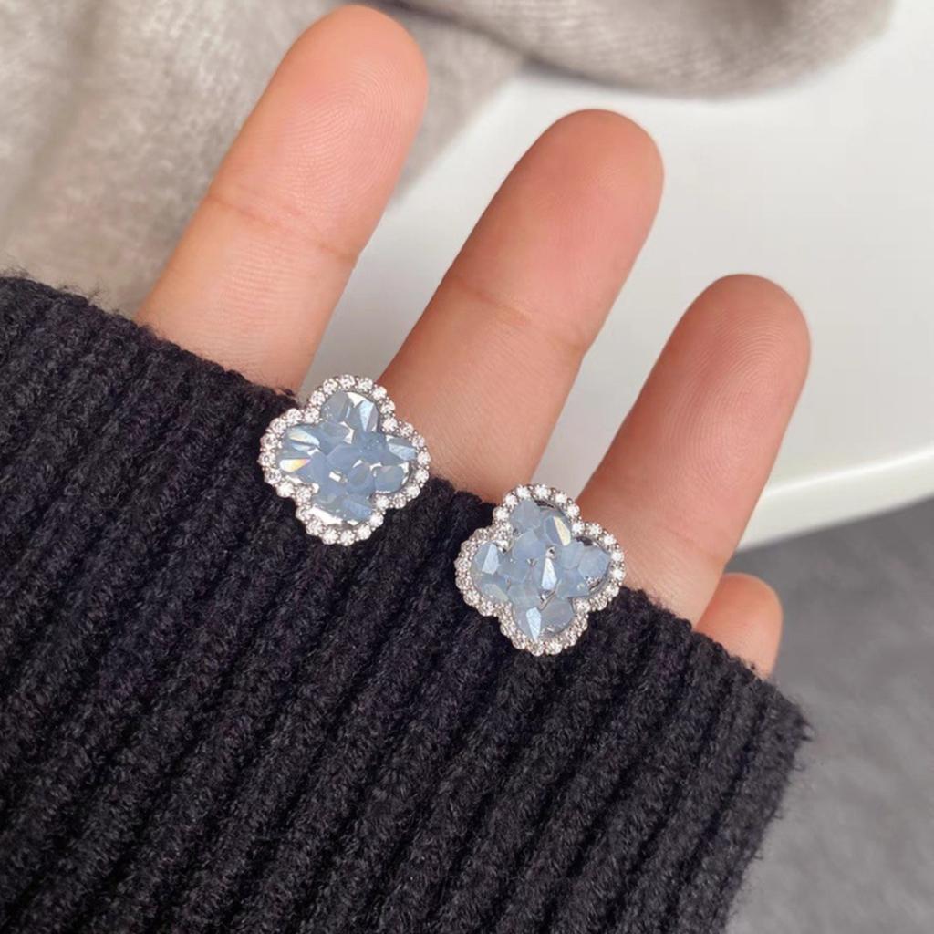 French Blue Four-leaf Crystal Earrings Design Earrings Temperament High-end Light Luxury Fashion Earrings