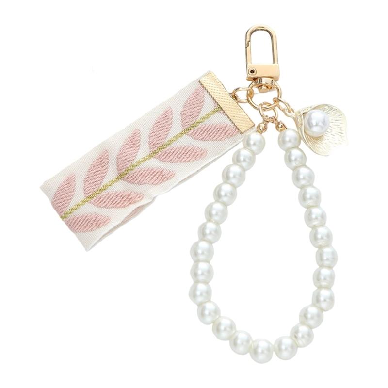 Delicate Beaded Keychain Pearls Alloy Keyring Women Accessory Suitable for Handbags and Daily Use Items