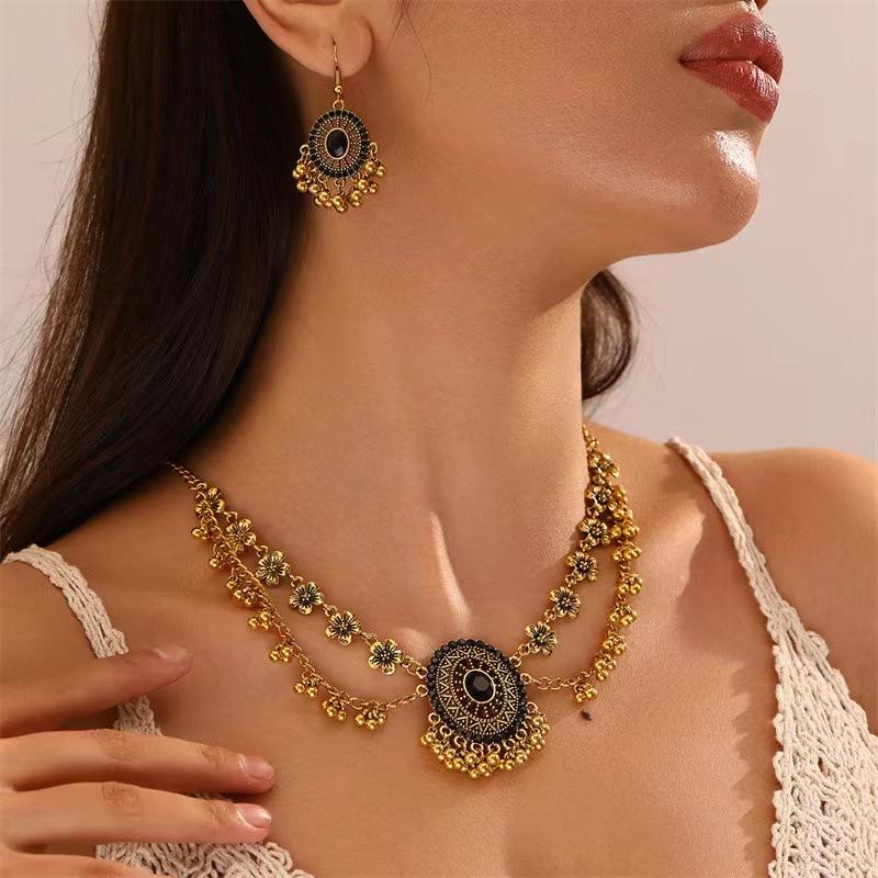 European and American Ethnic Style Retro Flower Double-layer Gemstone Temperament Necklace Earrings Women s Jewelry Set