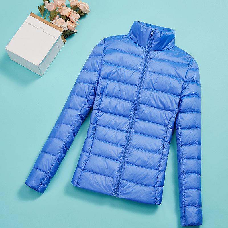 Herbst und Winter Damenbekleidung neue große Größe koreanische Version schlanke und leichte Daunenjacke Damen kurzer Stehkragen Kapuzenjacke