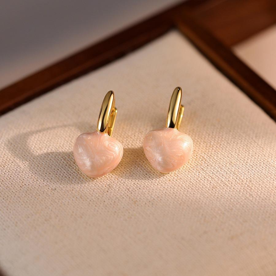 Pink peach heart ear buckle women light luxury high sense Internet celebrity drop glaze love earrings niche earrings suitable for summer