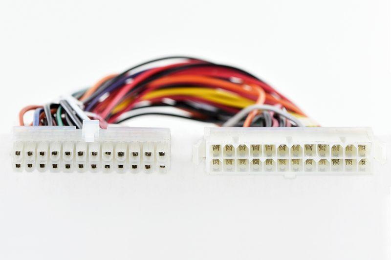 Kabel adapter Akyga AK-CA-09 P1 ATX 24-pin (M) - ATX 24-pin (F)  0,30m