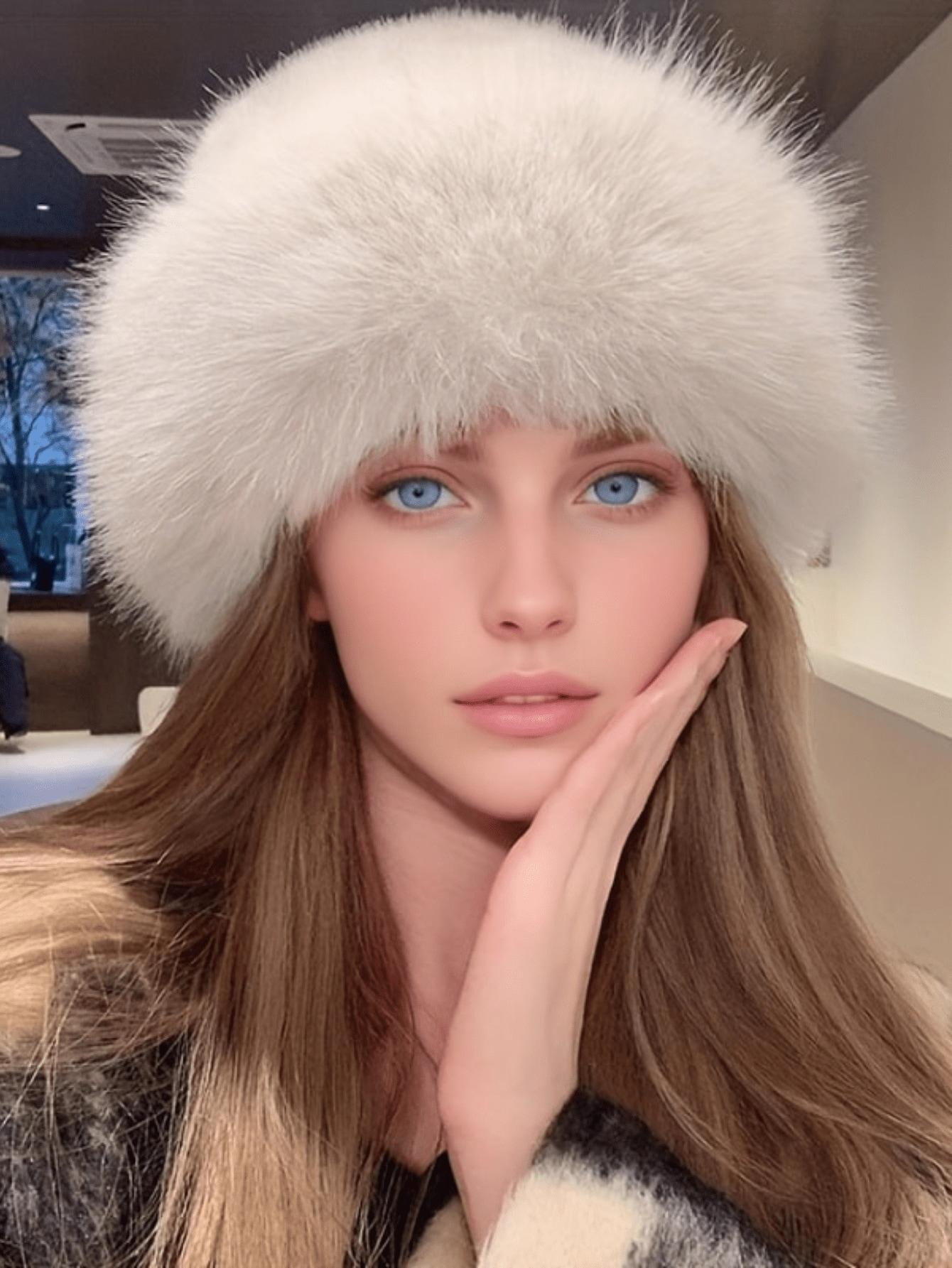 

1pc Plain Soft Faux Fur Patchwork Warm Windproof New Plush Faux Fox Fur Bucket Hat, Thick Cold-Proof Ear-Protection Fleece Bucket Hat 1pc білий