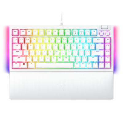 Razer Razer BlackWidow V4 Beyaz Sürüm, tuş anahtarlarını değiştirmenize ve istediğiniz tuş hissini özelleştirmenize olanak tanıyan mekanik klavye Turuncu dokunsal