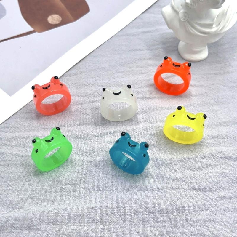 Cute Luminous Frog Resin Ring Colorful Novel Funny Animal Cartoon Finger Ring Glow In The Dark Aesthetic Rings for Girls