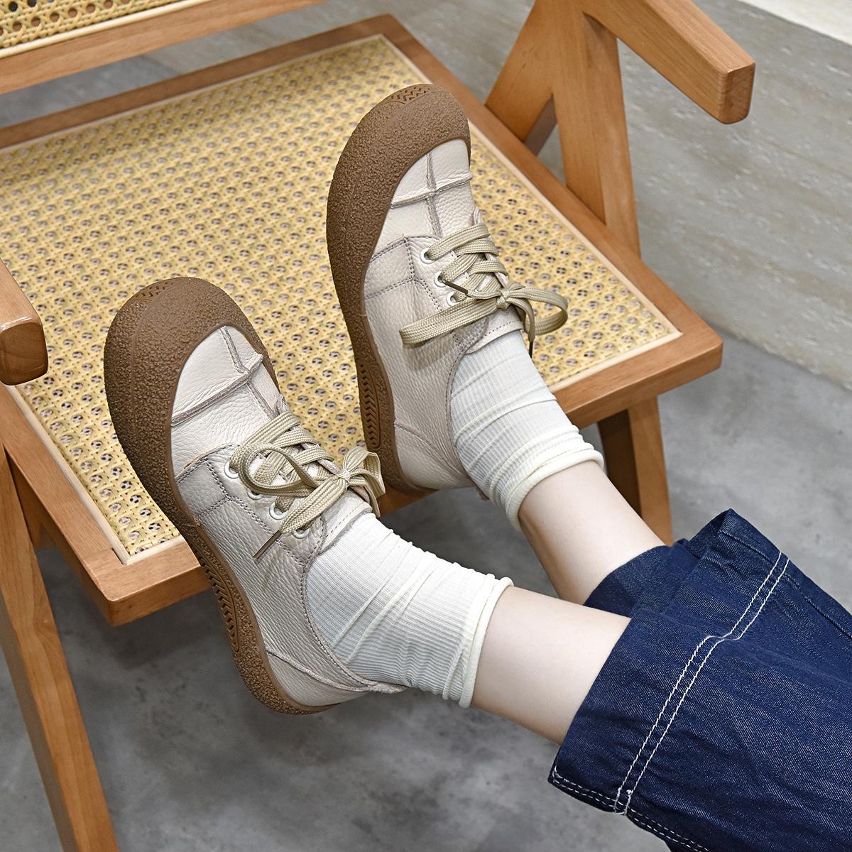 

Круглые мокасины женские 2024 осень ретро клоунские туфли на шнуровке, ленивые туфли на плоской подошве, неглубокие одинарные туфли, специально для организаций 40 бежевый