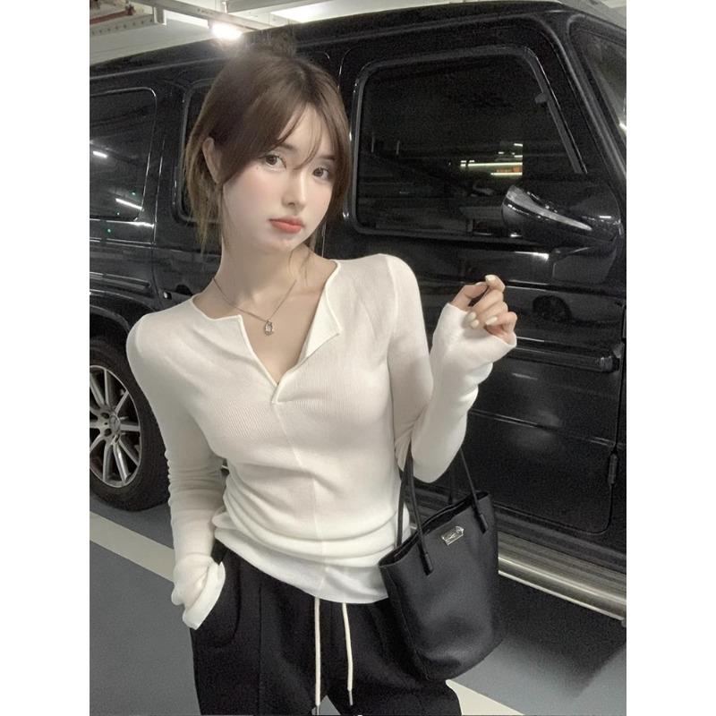 Pink v-neck gentle top, women's early autumn thin long-sleeved inner knitted bottoming shirt, slim-fitting, chic and beautiful shirt