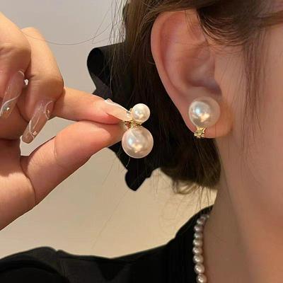 Luxurious French Pearl Ear Cuffs: No-Piercing Cartilage Clip for Women - Small & Large Niche Design