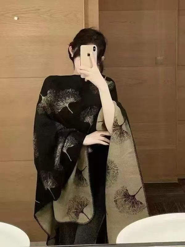 2025 Autumn New Chinese Fringed Ink Painting Shawl Women's Versatile Fashion Thickened Warm Cloak Scarf