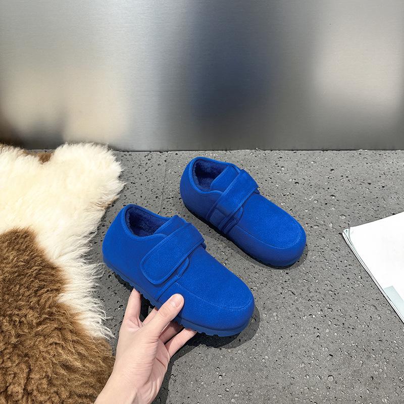 

Женские зимние мокасины из натуральной кожи, 2024 г., повседневная обувь в стиле ретро с меховой подкладкой, визуально увеличивающая рост 40 синий