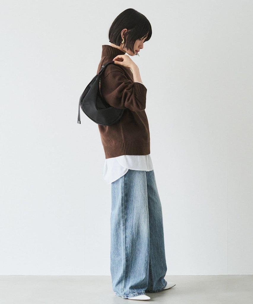 Russet Nylon Round Shoulder Bag RUZ1041422A0006 Free Size Black (2 Others)