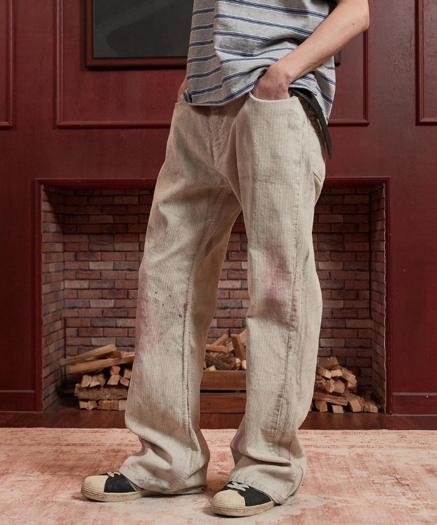 AREUBAN Painted Corduroy Flare Pants_Dirty Ivory