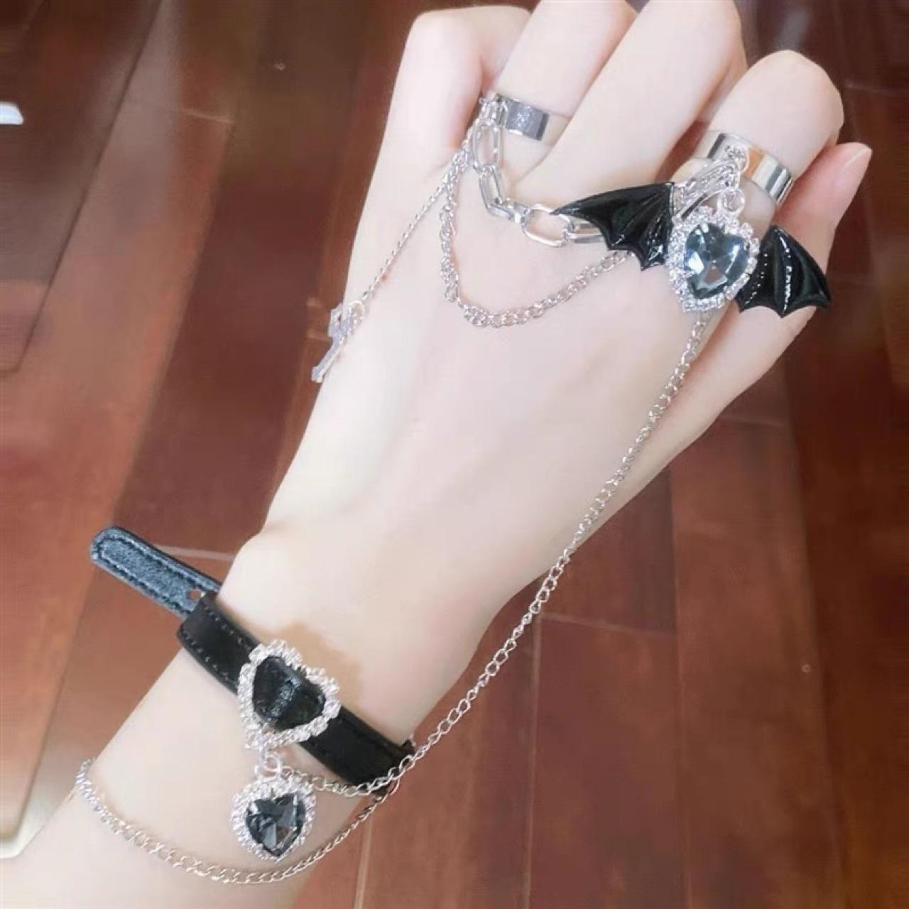 Culture Black and White Yk2 Love Diamond Bracelet Bracelet Ring Integrated Bracelet чёрный