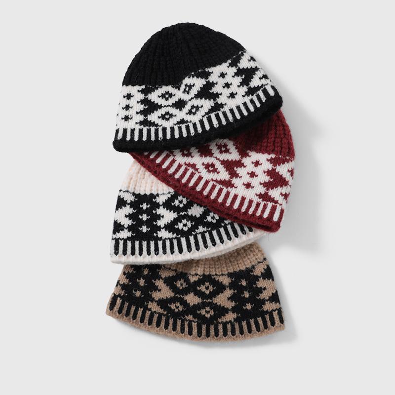 Cheap Warm Ccyling Running Outdoor Beanie Hat Man Girls Winter Knitted Hat