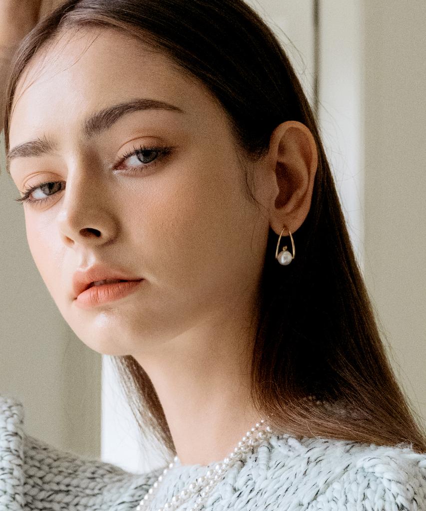 Mcel 14K Glistening Pearl Earrings