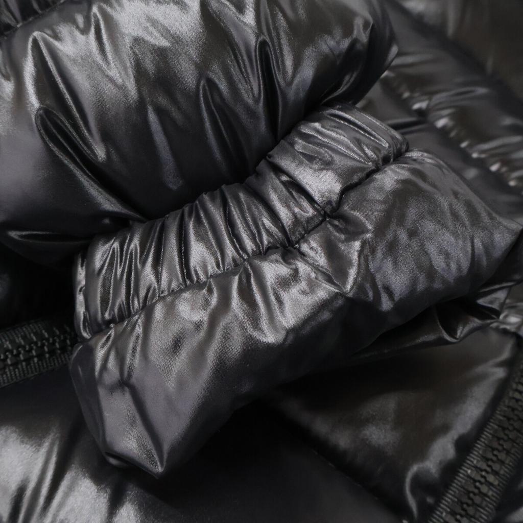 Moncler BADYFUR Shiny Nylon Short Down Jacket Jacket 0 blackUsed