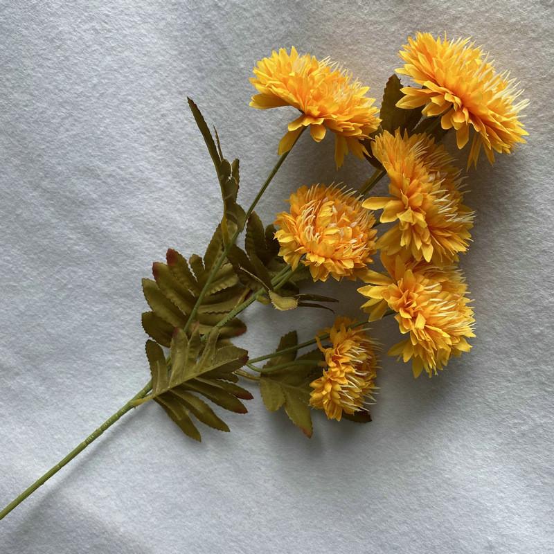 Realistic Silk Chrysanthemum Floral Stems For Banquet Hall Home Decoration