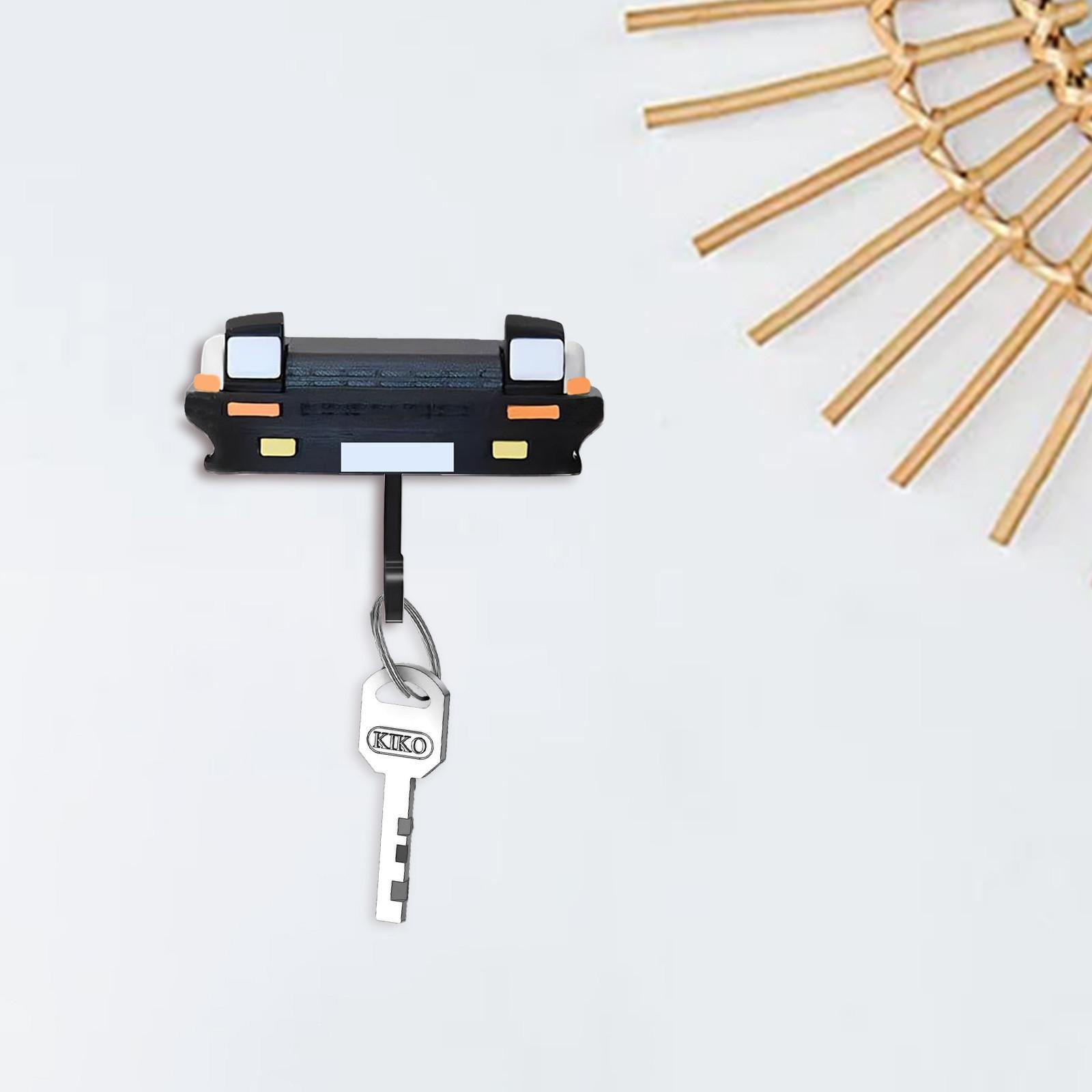 

Машина включает фары и брелок украшен, а машина - хобби One Size чёрный