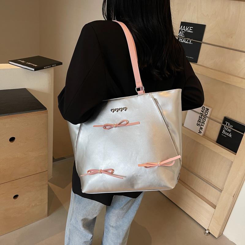 Backpack Women's Large Capacity Shoulder Bag Commuter Tote Bag