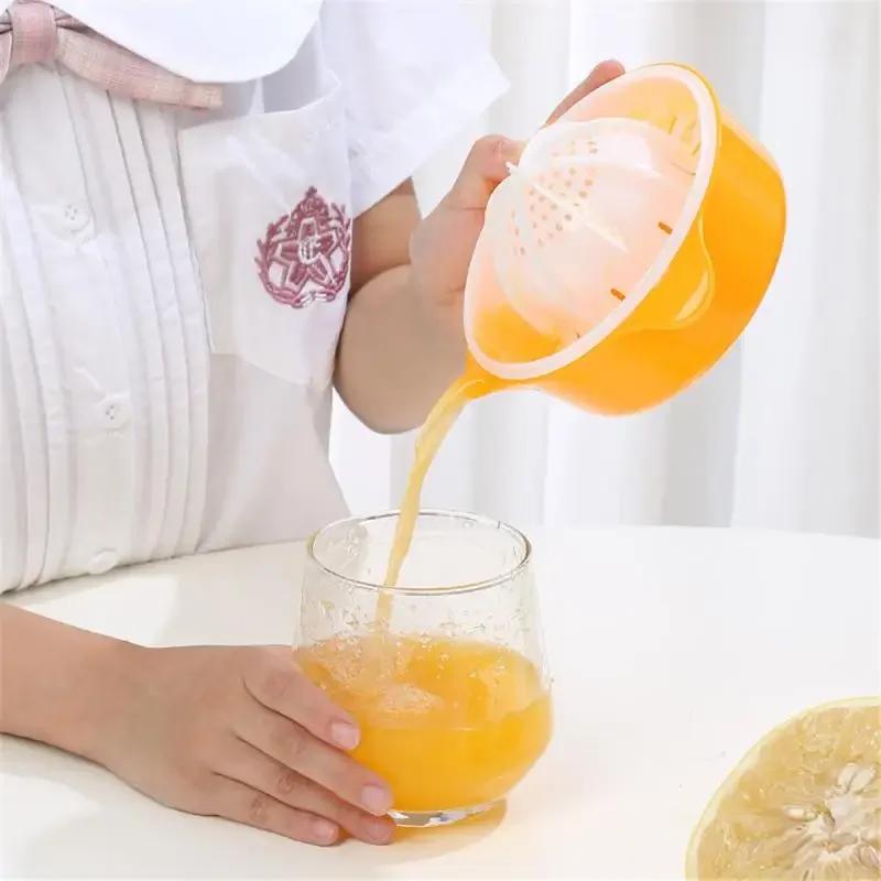 Portable Lemon Orange Manual Juicer Plastic Fruit Tool Kitchen Accessories Tool Citrus Manual Juicer