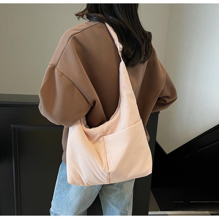 Lazy Style Large Capacity Tote Bag With Vintage Design For Daily Use