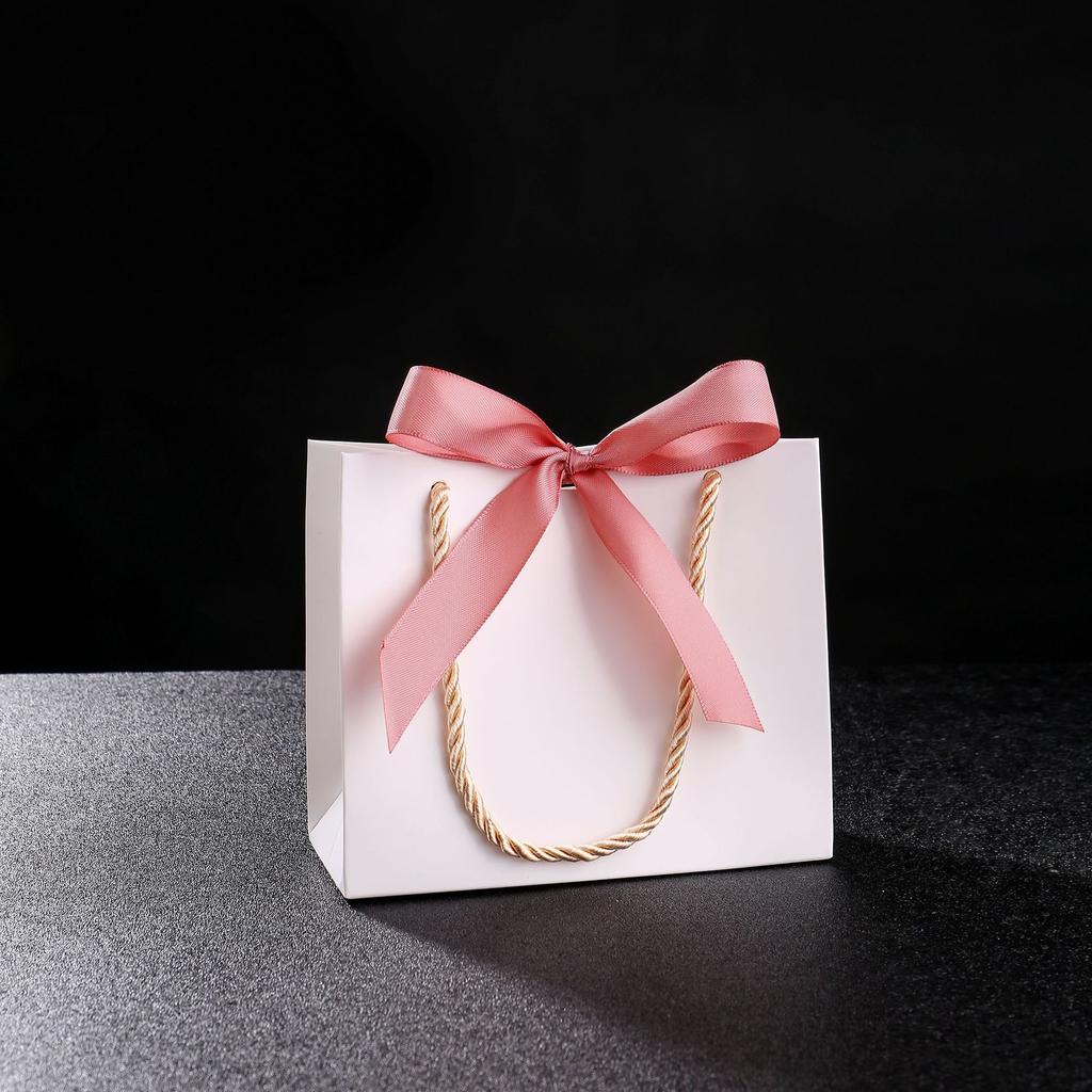 20pcs Pretty Pink Kraft Gift Bag Gold Present Box for Gift  Books Packaging Gold Handle Paper Box Bags Kraft Paper Gift Bag