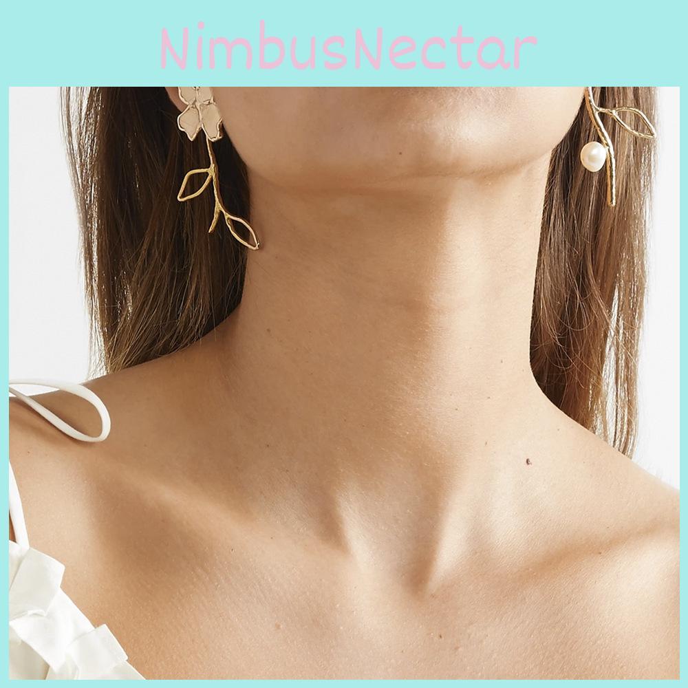 Stylish Gold And Silver Asymmetric Floral Pearl Earrings For Trendy Women