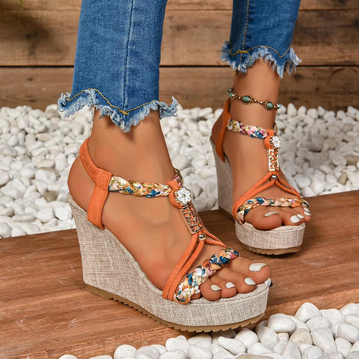 

Босоножки на танкетке с металлическим декором для женщин, лето 2025 г., гладиаторские сандалии на платформе с плетеными полосками, женские пляжные сандалии с толстой подошвой, женские 43 оранжевый
